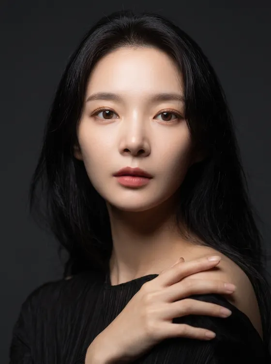 가상모델 #1294 얼굴 원본 8