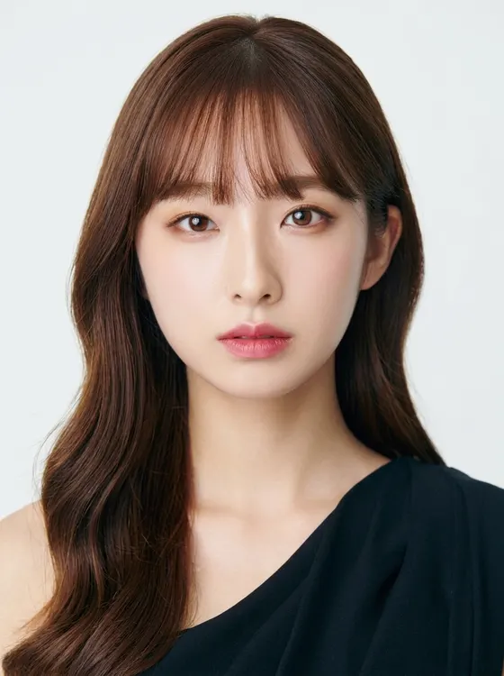 가상모델 #1320 얼굴 원본 9