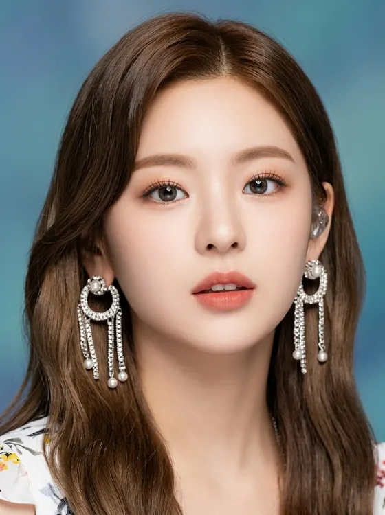 가상모델 #923 얼굴 원본 4