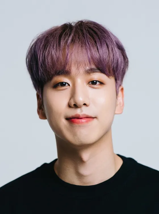 가상모델 #1329 얼굴 원본 12