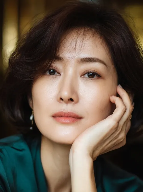 가상모델 #30 얼굴 원본 4